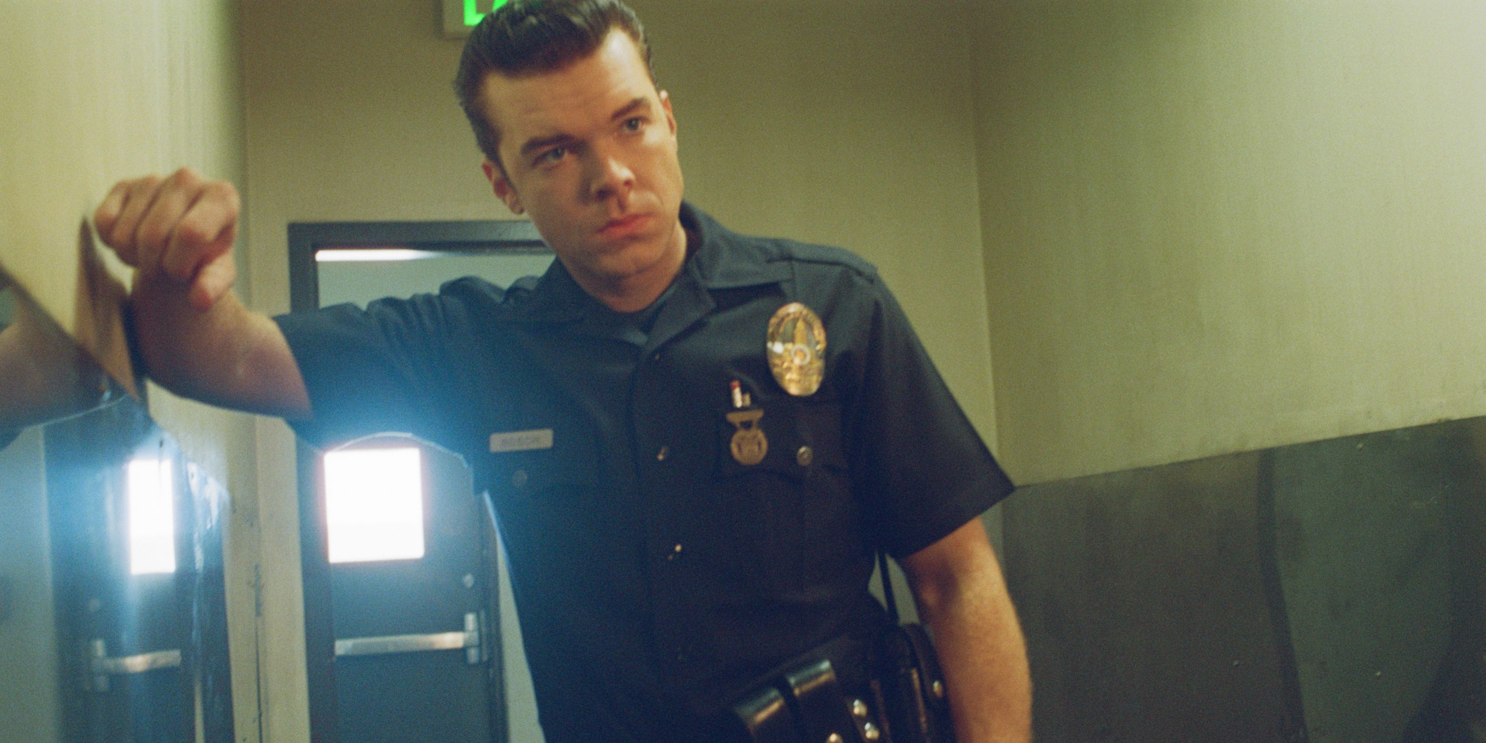 Cameron Monaghan como el joven Harry Bosch en Bosch: Start of Watch
