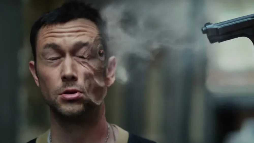 Joseph Gordon-Levitt como o policial Frank Shaver em cena de Project Power