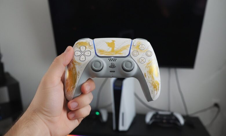 Tem um PS5? Controle DualSense edição de colecionador está em oferta relâmpago