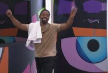 Leandro vence desafio do Barrado no Baile e conquista vaga na Festa do Líder do BBB 26 Leandro vence desafio do Barrado no Baile e conquista vaga na Festa do Líder do BBB 26