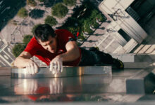 Alex Honnold escala arranha-céu ao vivo na Netflix em evento polêmico Alex Honnold escala arranha-céu ao vivo na Netflix em evento polêmico