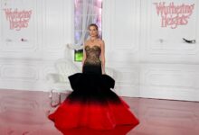 Margot Robbie repete tática de Barbie para novo filme; veja os looks Margot Robbie repete tática de Barbie para novo filme; veja os looks